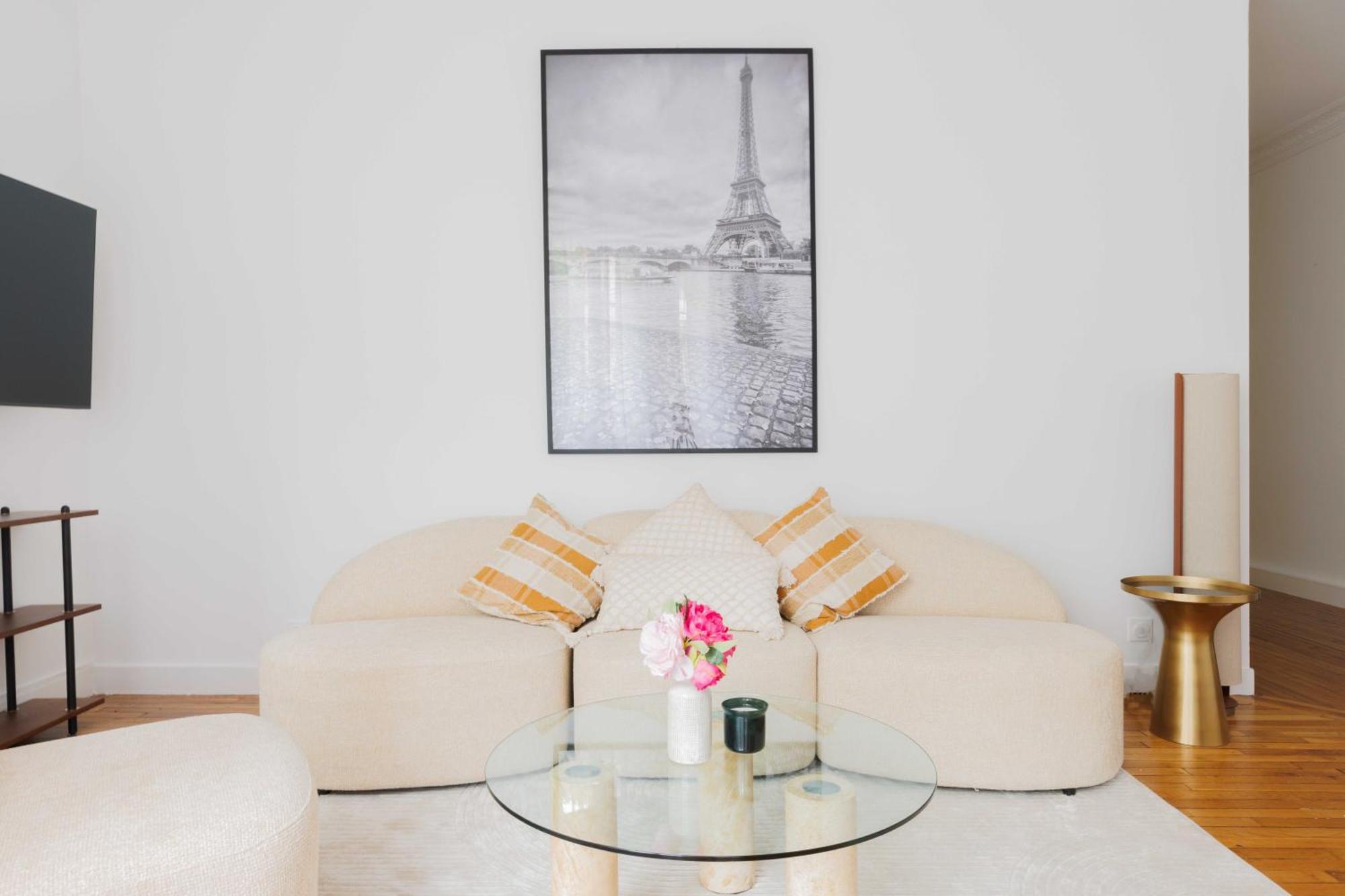 Charming - 2br-4p - Beaugrenelle Parijs